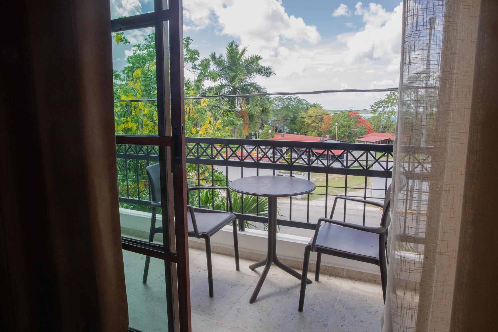 Hotel Alux Bacalar Exterior foto